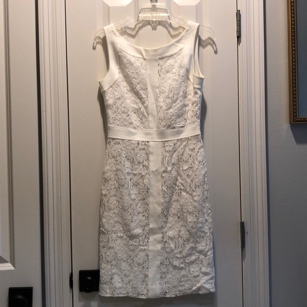 Antonio Melani Sz: 4, white lace dress